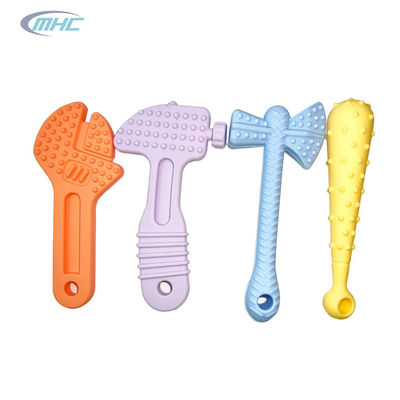 comprare Bambino Teether del grado di Toy Engineering Tool Shape Food di masticazione del silicone del martello della chiave online manufacture