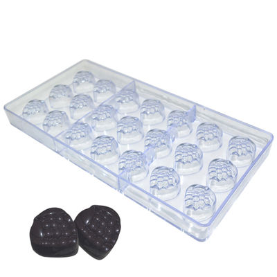 comprare La muffa LFGB sostenibile del policarbonato del cioccolato di forma della fragola ha approvato online manufacture