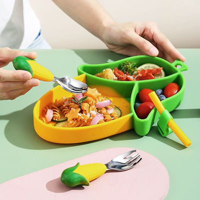 Base d'alimentazione divisa di aspirazione di slittamento dell'insieme del bambino del silicone dell'insieme del piatto del cereale non