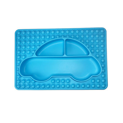 Piatti di cena divisi liberi della piastrina BPA di aspirazione del bambino del silicone di forma dell'automobile
