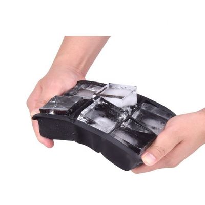 i vassoi del cubetto di ghiaccio del silicone del quadrato 3D non attaccano 15.5*11*5cm su misura
