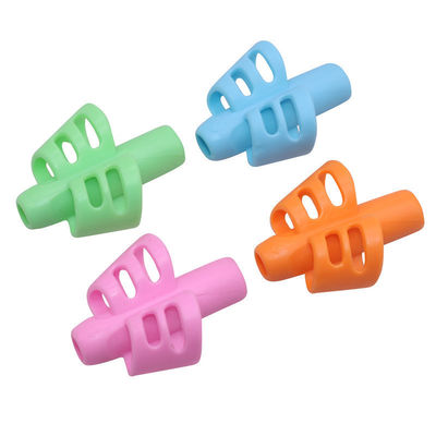 La scrittura molle del supporto della matita della gomma di silicone dei bambini ha assistito